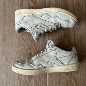Reebok Club C Women’s Beige Sneakers